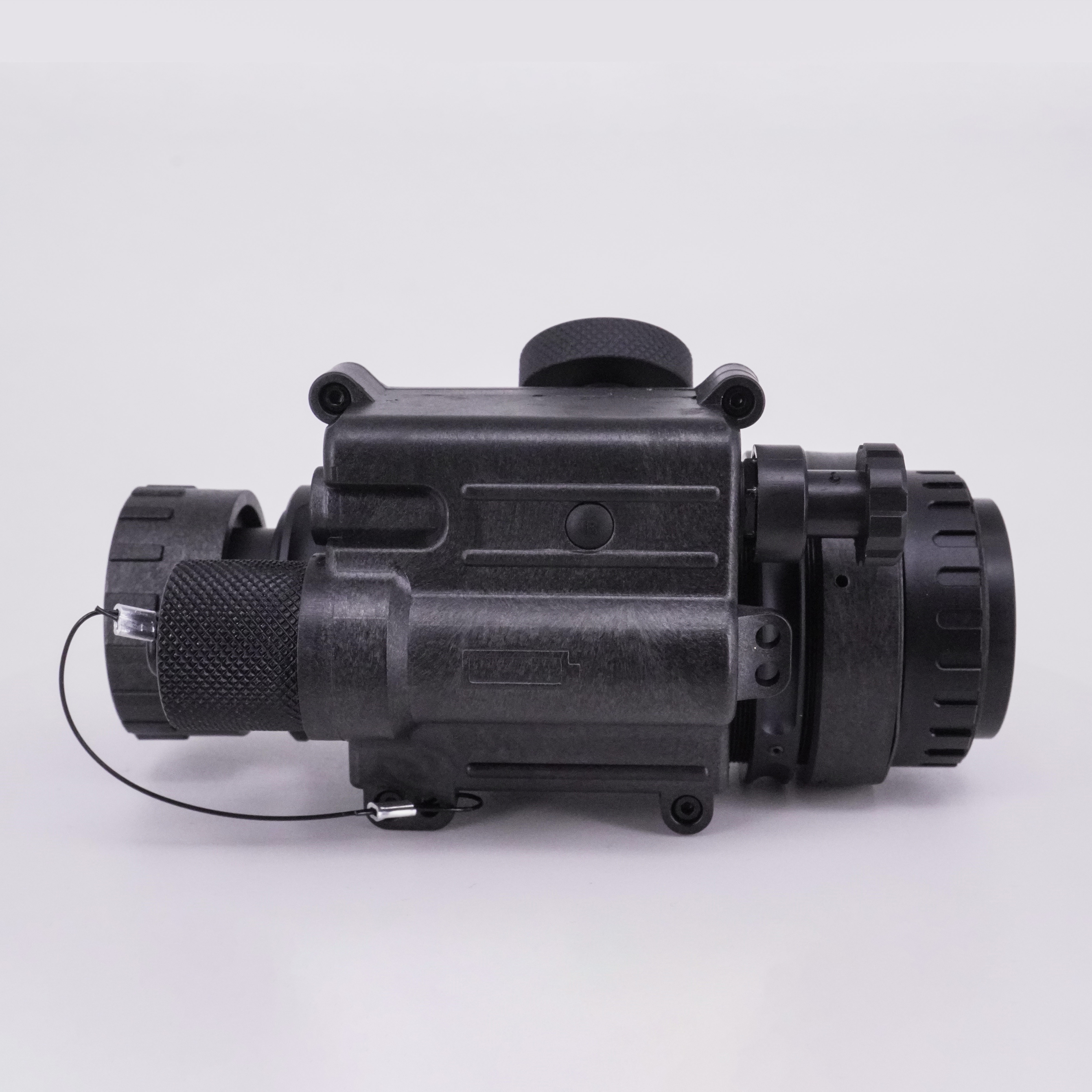 High-Sensitive 40° 1X PVS14 Ni - Monocular Night Vision のレビューと価格